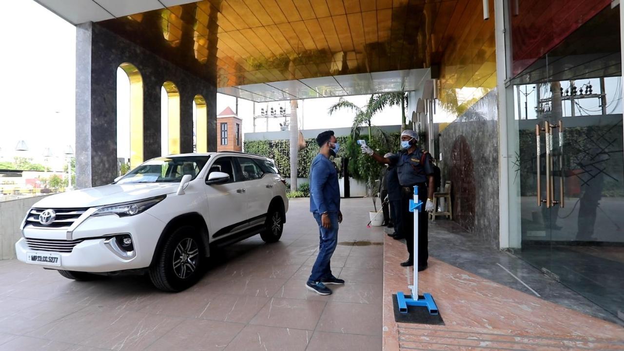 Hotel The Imperial Grand Ujjain Zewnętrze zdjęcie